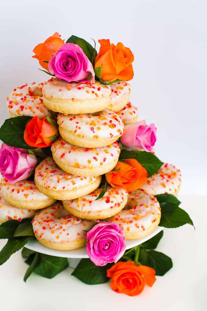Donut Wedding Cake DIY How to make your own cheap wedding cake doughnuts wedding cake trend-17