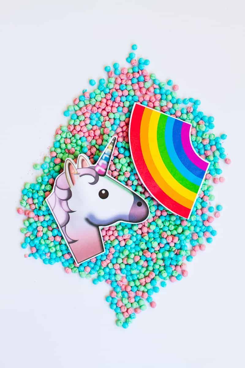 Emoji Favour Bags Pouches Candy Confetti Sweets Fun Unique Favour Ideas Printable Free Download-19