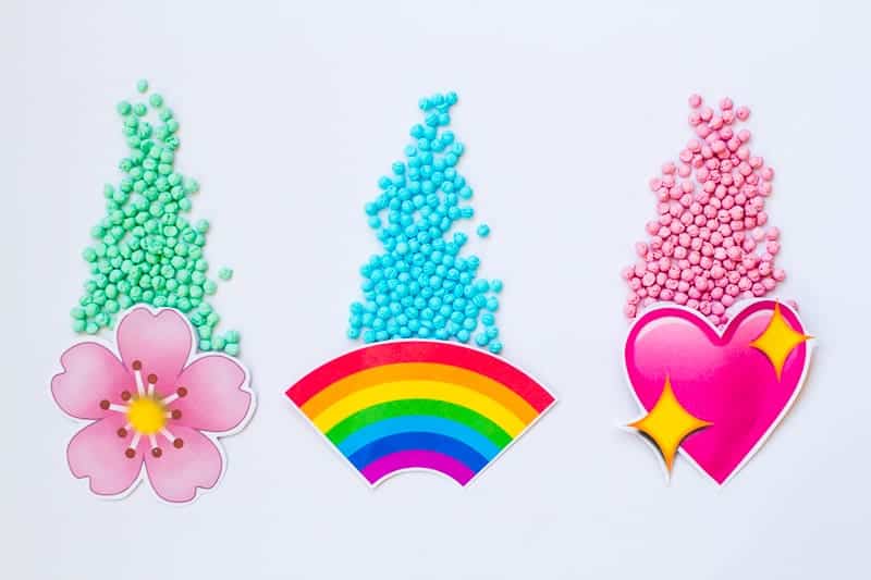 Emoji Favour Bags Pouches Candy Confetti Sweets Fun Unique Favour Ideas Printable Free Download-6