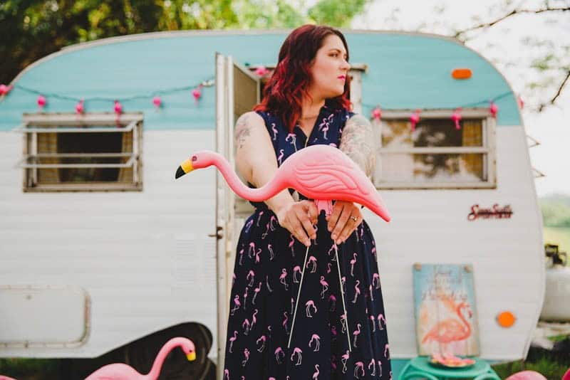 FLAMINGO THEMED ELOPEMENTS IDEAS IN A VINTAGE AIRBNB CAMPERVAN (16)