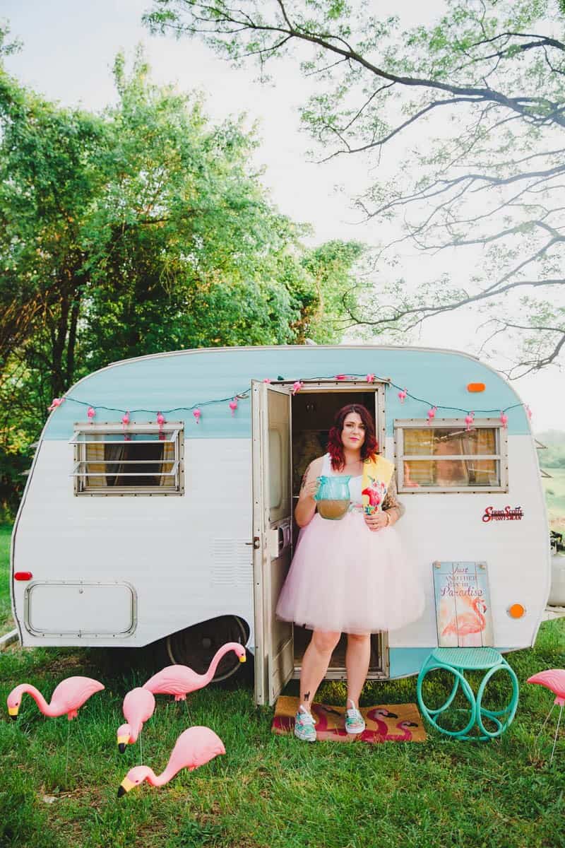 FLAMINGO THEMED ELOPEMENTS IDEAS IN A VINTAGE AIRBNB CAMPERVAN (23)