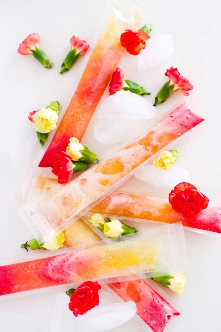 3 BOOZY ALCHOLIC ICE POPS POPSICLES ICE LOLLIES COCKTAILS BespokeBride Wedding Blog