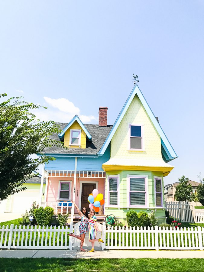 The-Real-Up-House-Salt-Lake-City-Utah-Disney-Fan-Wedding-Engagement-Photo-Shoot-USA-Porch-Colourful_-12