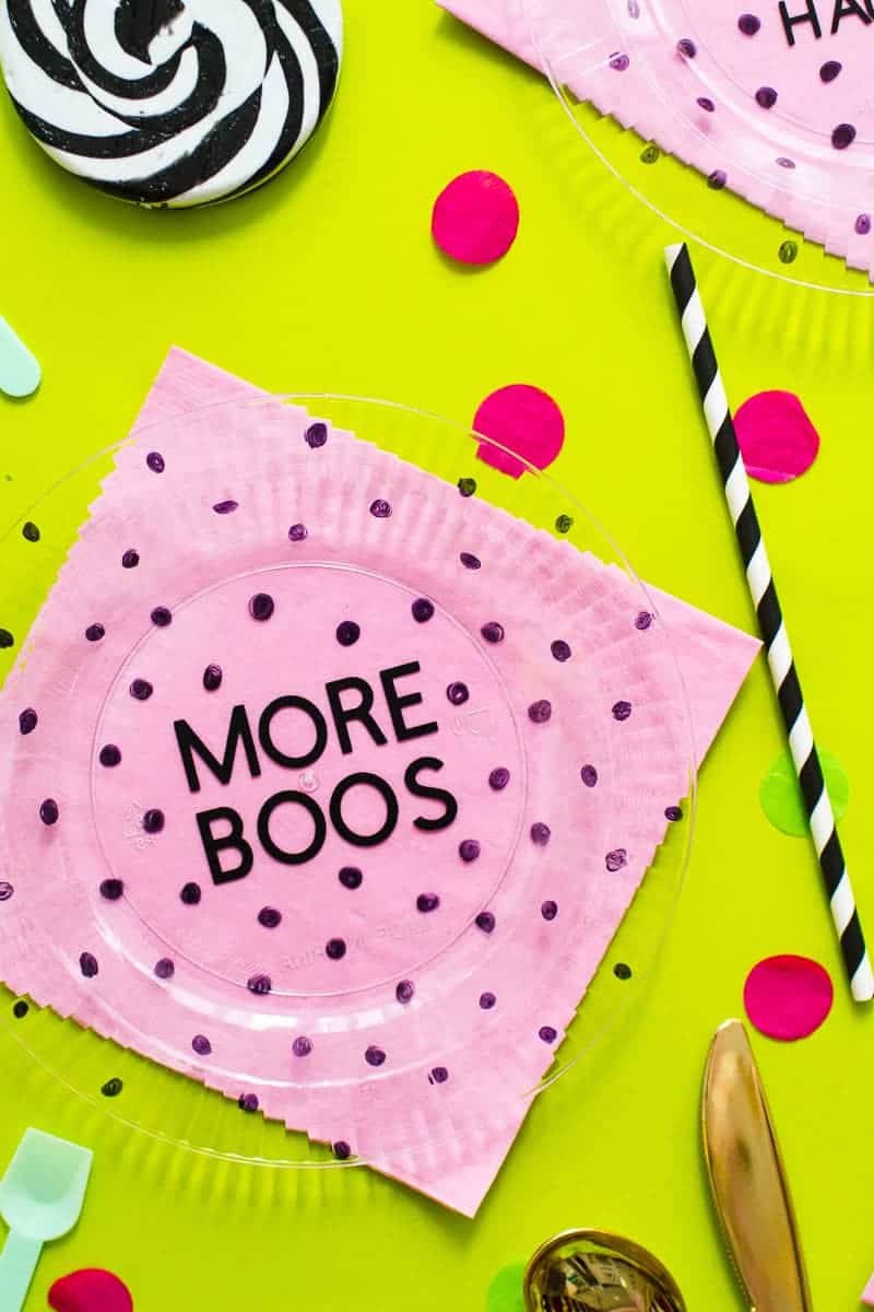 Diy Halloween Pun Plates DIY HALLOWEEN PUN PLATES - Halloween Pun Slogan Plastic Plates Decor Funny Fun Creepy Fall Table