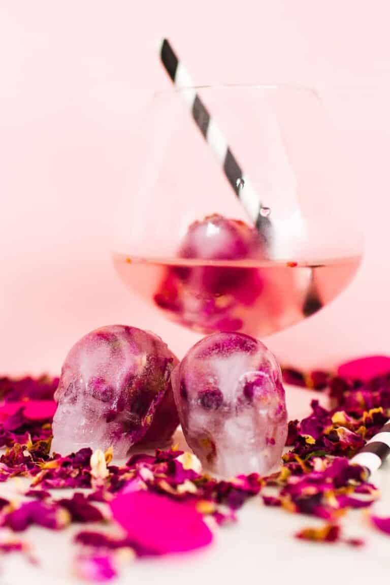 DIY SKULL ICE CUBES WITH EDIBLE ROSE PETALS BespokeBride Wedding Blog