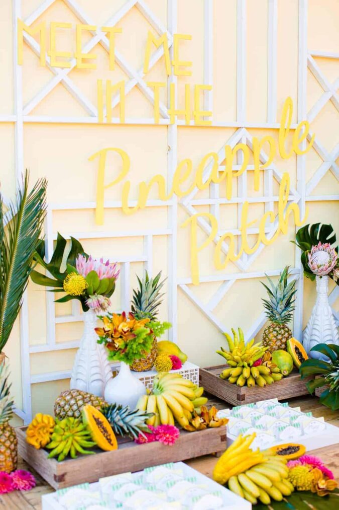 HAWAIIAN INSPIRED COLOURFUL WEDDING WITH PINEAPPLES COCKTAILS BRIGHT YELLOW COLOUR SCHEME-14