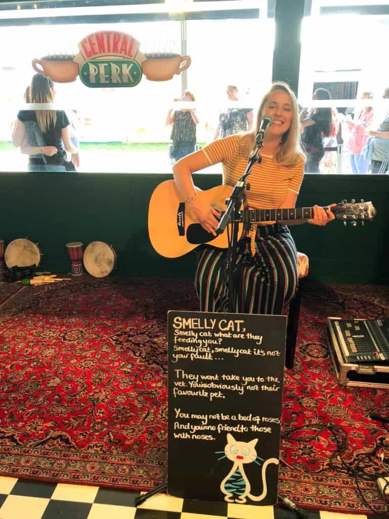 THE ONE WHERE WE VISITED THE FRIENDS SETS! - Friendsfest Bristol Tv Series Friends