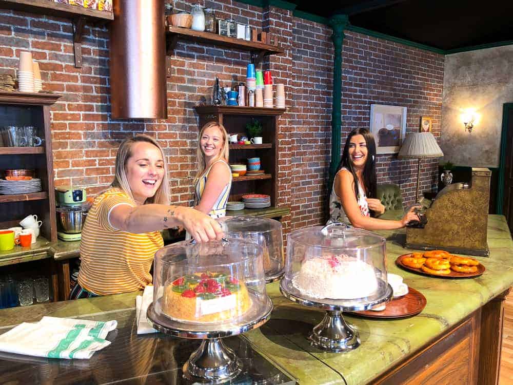 The One Where We Visited The Friends Sets! THE ONE WHERE WE VISITED THE FRIENDS SETS! - Friendsfest Bristol Tv Series Friends