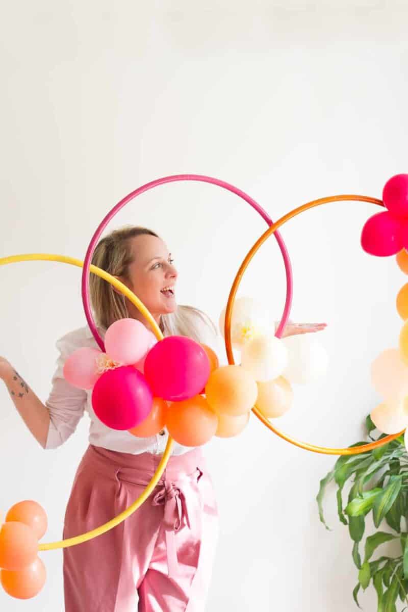 DIY HULA HOOP BALLOON WREATH | Bespoke-Bride: Wedding Blog