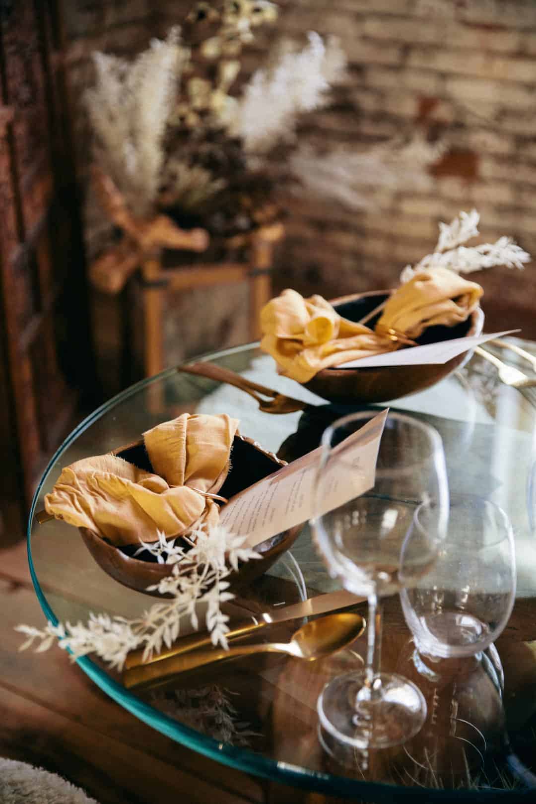 CALLING ALL BOHO BABES, THESE FREE SPIRITED YET MODERN WEDDING IDEAS ARE FOR YOU! - Boho Wedding Decoration Ideas Gypsy Hippie Wedding Theme