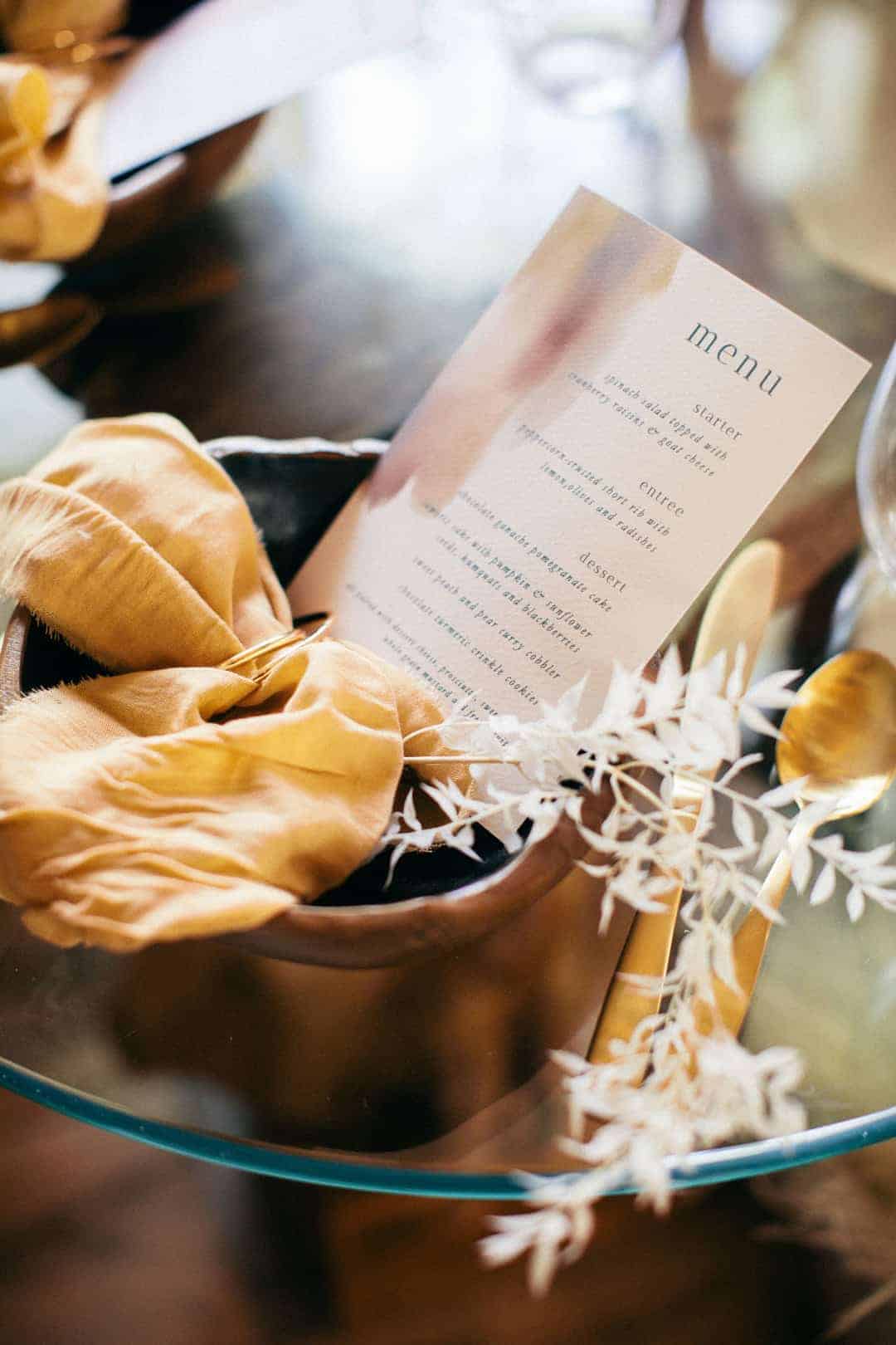 CALLING ALL BOHO BABES, THESE FREE SPIRITED YET MODERN WEDDING IDEAS ARE FOR YOU! - Boho Wedding Decoration Ideas Gypsy Hippie Wedding Theme