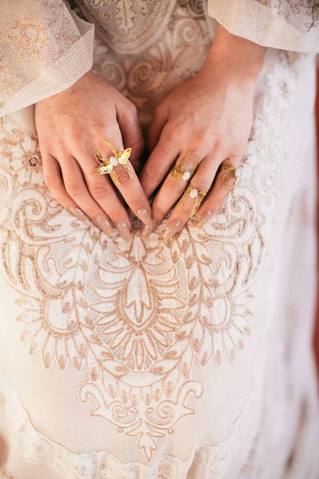 CALLING ALL BOHO BABES, THESE FREE SPIRITED YET MODERN WEDDING IDEAS ARE FOR YOU! - Boho Wedding Decoration Ideas Gypsy Hippie Wedding Theme