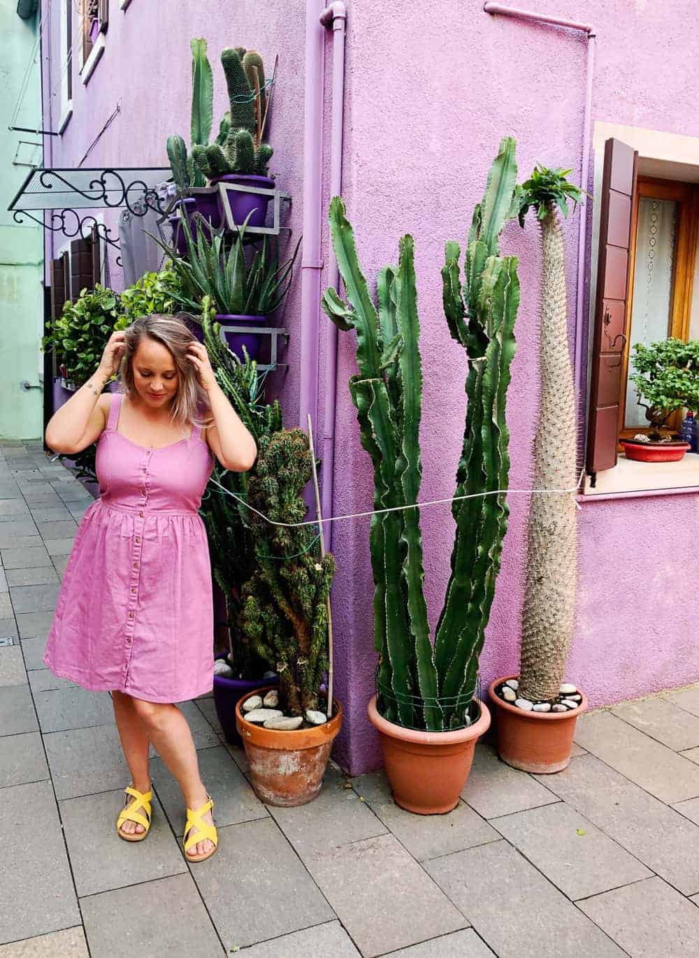 EMILY'S HEN PARTY IN BURANO, VENICE - Burano Italy Travel Guide Hen Party Bachelorette Emily Bespoke Bride