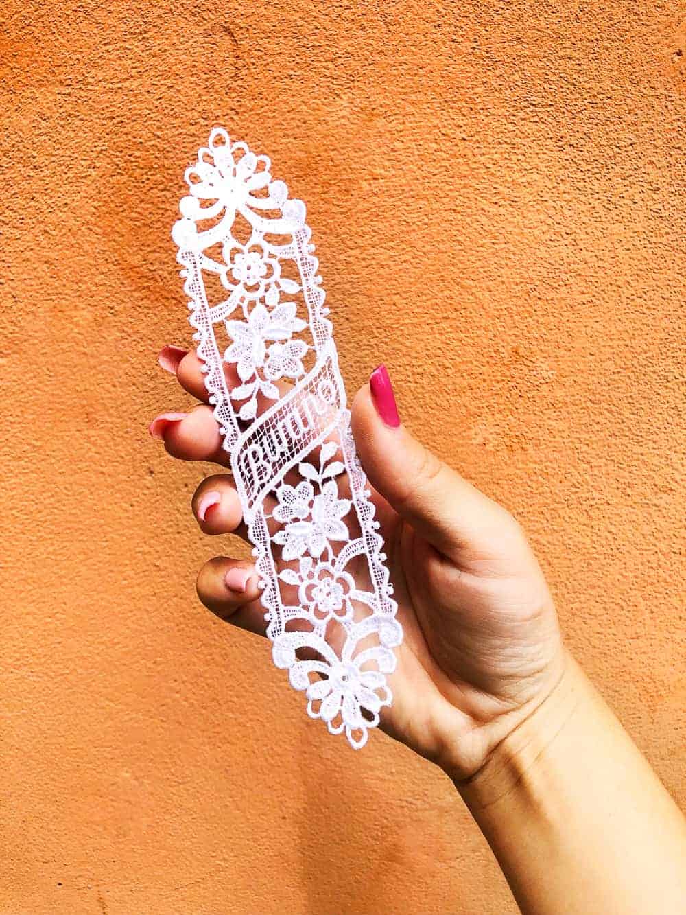 EMILY'S HEN PARTY IN BURANO, VENICE - Burano Italy Travel Guide Hen Party Bachelorette Emily Bespoke Bride