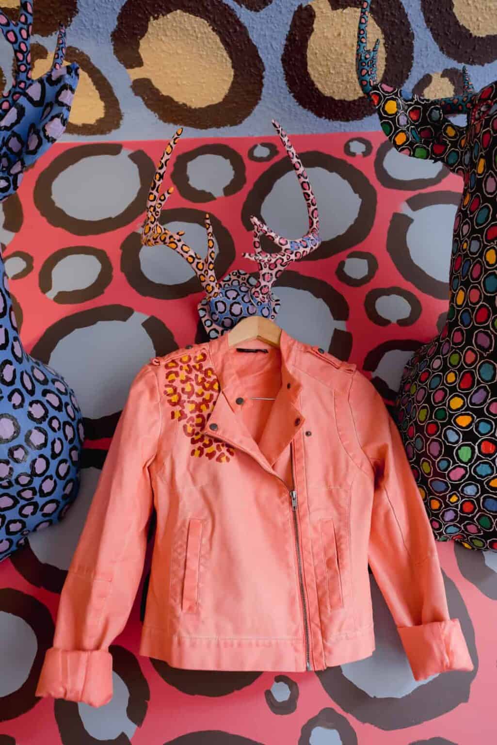 COLOURFUL LEOPARD PRINT WEDDING IDEAS AT SAINT KATE ARTS HOTEL ...