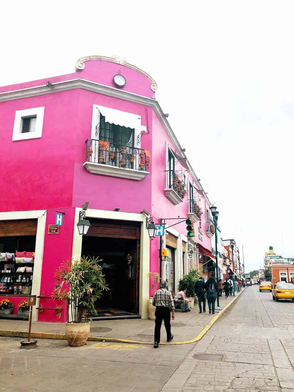 THE ULTIMATE GUIDE TO THE INCREDIBLY CHARMING OAXACA, MEXICO - Oaxaca Travel Guide Food Guide What To Do In Oaxaca Places To See Day Trips