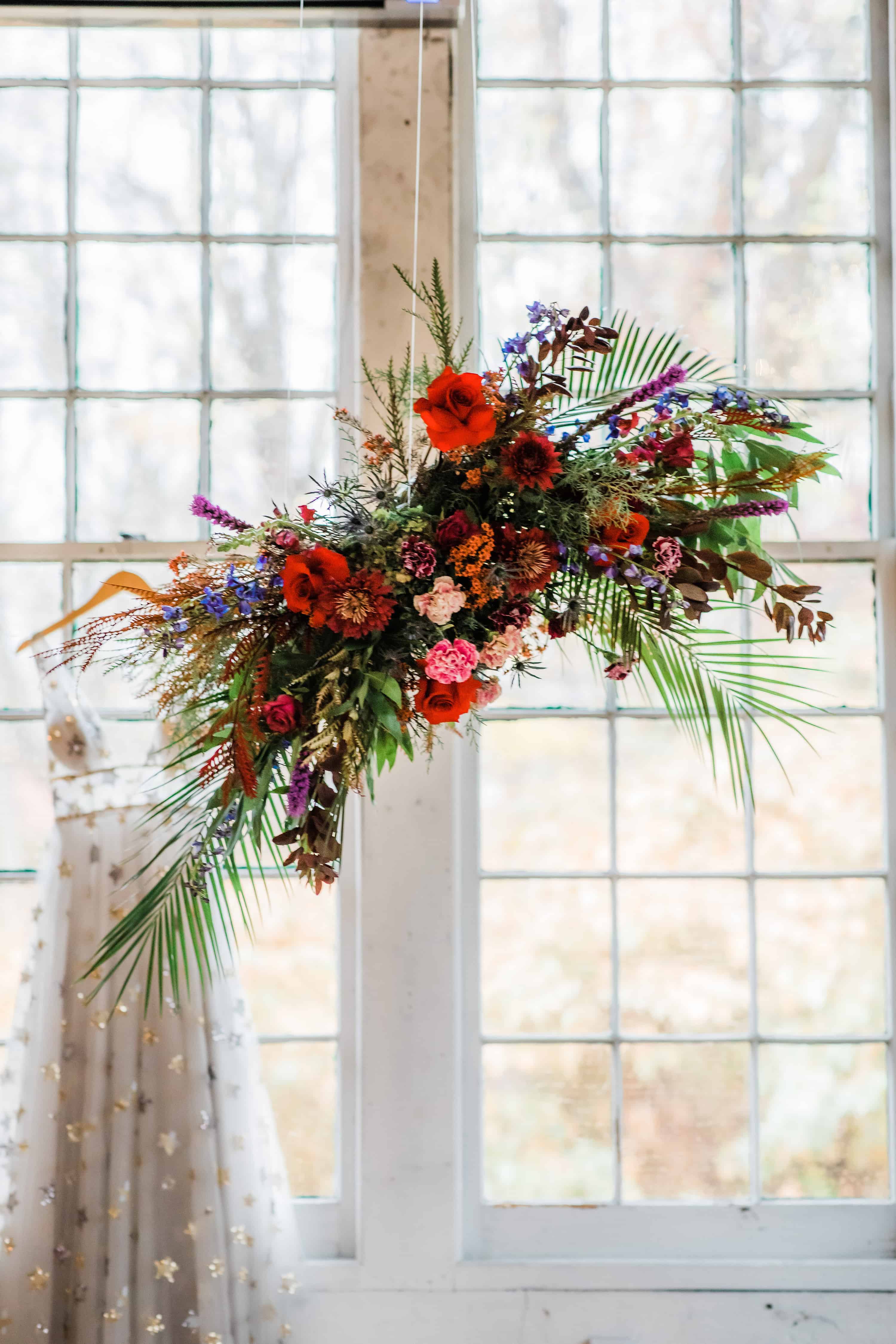 Brighten Up Winter With This Jewel Toned Wedding Inspo BRIGHTEN UP WINTER WITH THIS JEWEL TONED WEDDING INSPO - Jewel Toned Wedding Ella Farrell Weddings B A Big