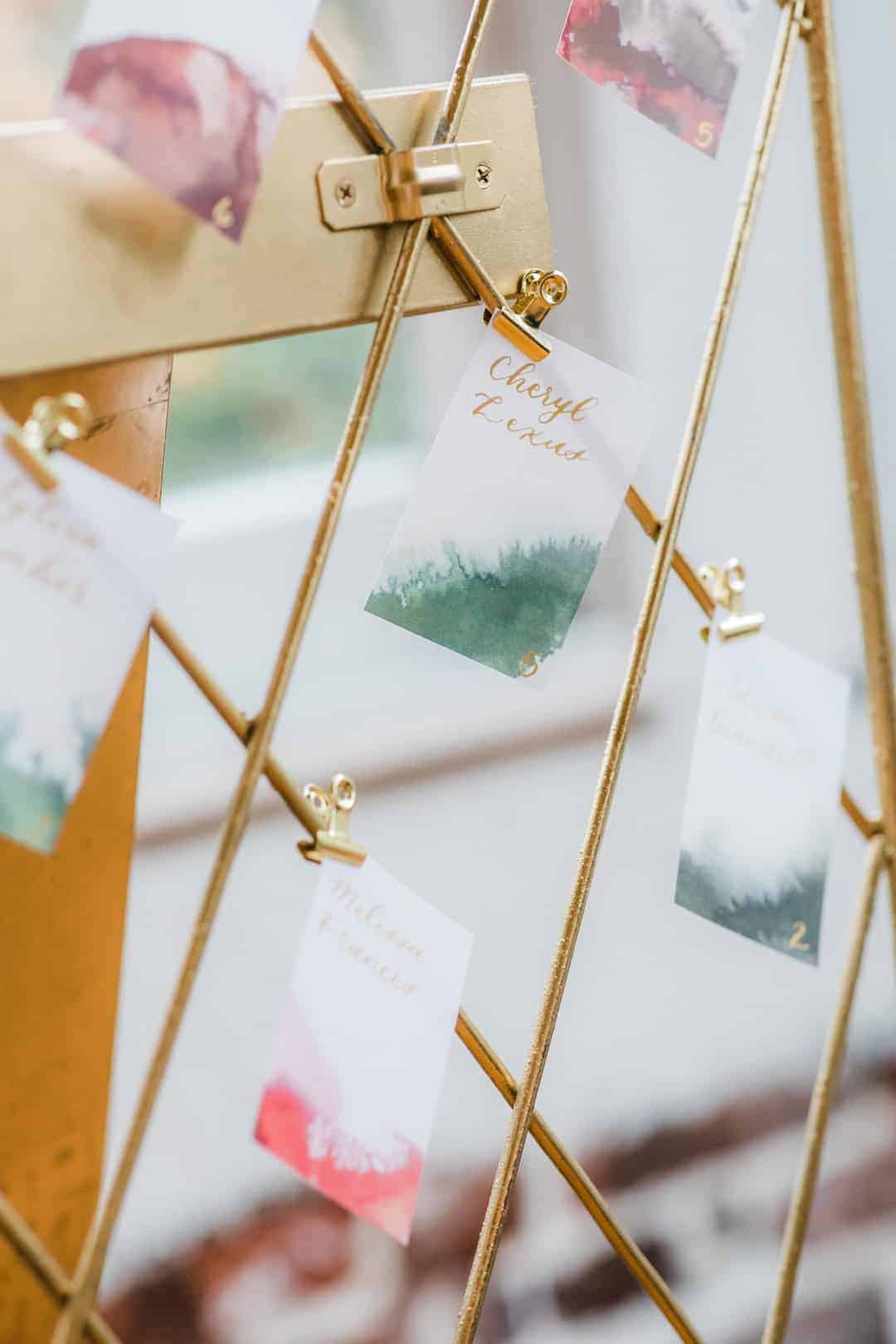 Brighten Up Winter With This Jewel Toned Wedding Inspo BRIGHTEN UP WINTER WITH THIS JEWEL TONED WEDDING INSPO - Jewel Toned Wedding Ella Farrell Weddings B A Big