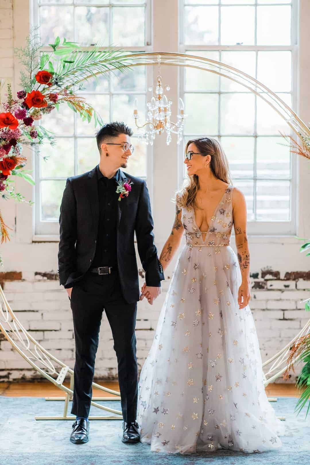 Brighten Up Winter With This Jewel Toned Wedding Inspo BRIGHTEN UP WINTER WITH THIS JEWEL TONED WEDDING INSPO - Jewel Toned Wedding Ella Farrell Weddings B A Big