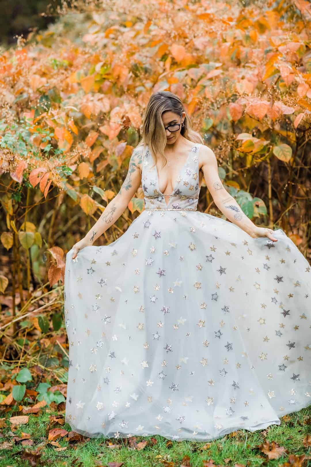 Brighten Up Winter With This Jewel Toned Wedding Inspo BRIGHTEN UP WINTER WITH THIS JEWEL TONED WEDDING INSPO - Jewel Toned Wedding Ella Farrell Weddings B A Big