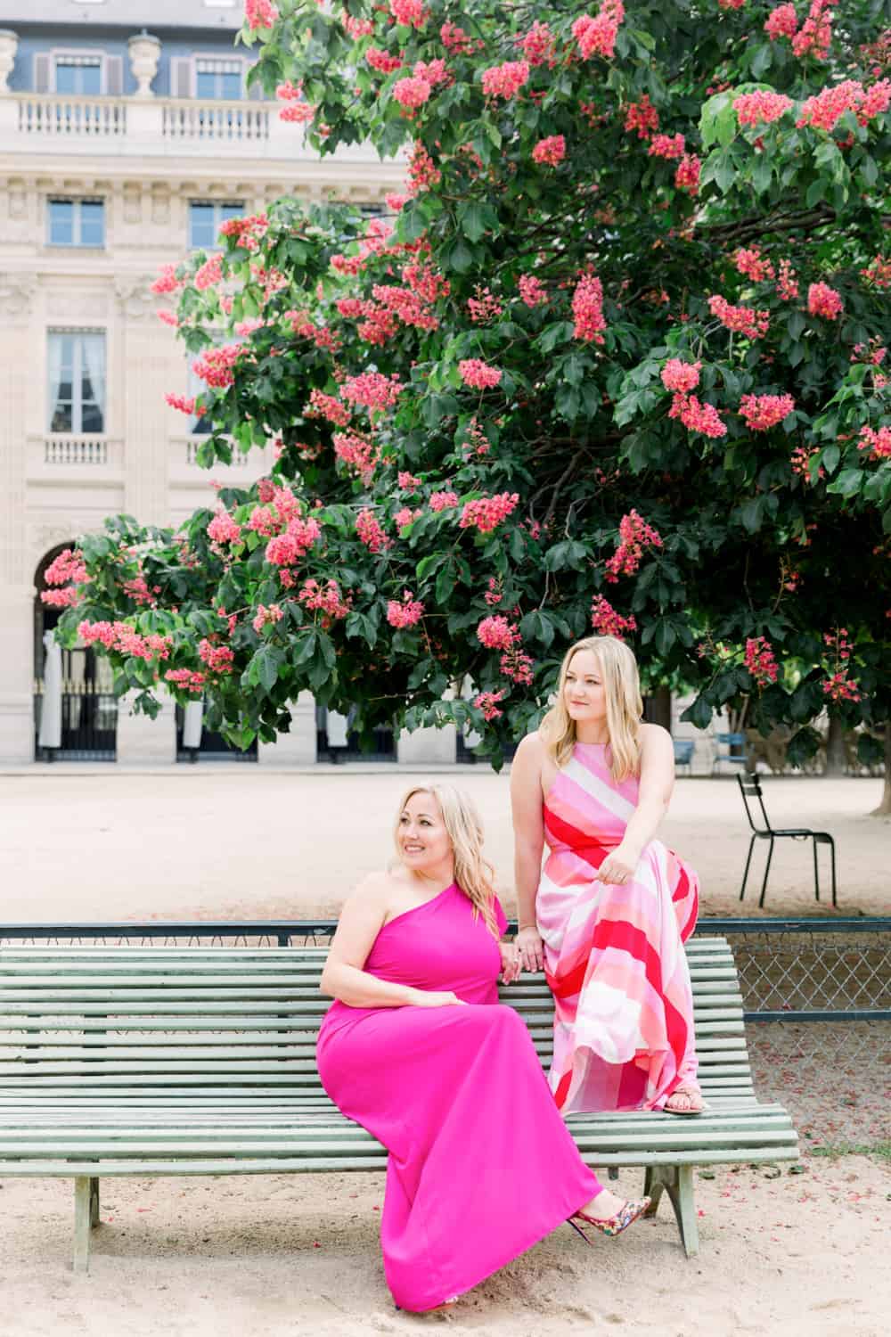 This Wedding Planner & Wedding Photographer Got Engaged And The Paris Photos Are Epic! THIS WEDDING PLANNER & WEDDING PHOTOGRAPHER GOT ENGAGED AND THE PARIS PHOTOS ARE EPIC! - Laurenjessica Paris Daria Lorman Photography