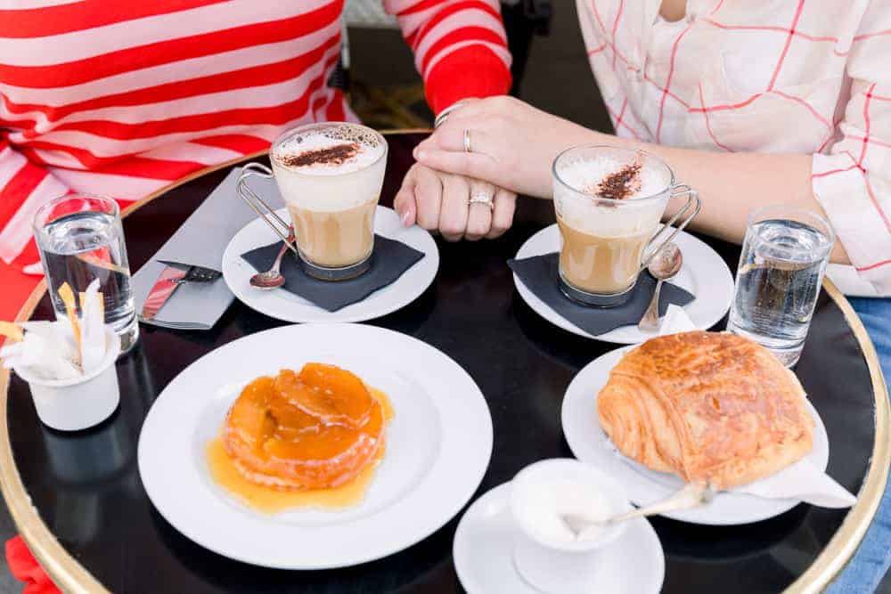 This Wedding Planner & Wedding Photographer Got Engaged And The Paris Photos Are Epic! THIS WEDDING PLANNER & WEDDING PHOTOGRAPHER GOT ENGAGED AND THE PARIS PHOTOS ARE EPIC! - Laurenjessica Paris Daria Lorman Photography