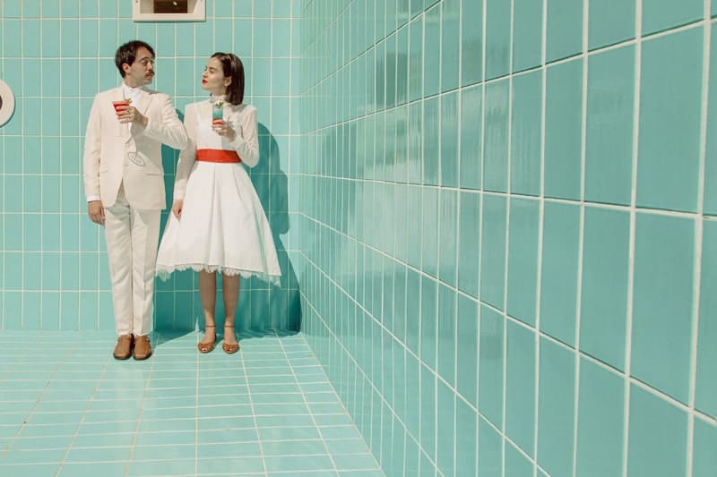 A MIDSUMMER COCKTAIL DREAM: AN INTIMATE WEDDING WHERE PLACES ARE REINVENTED - Cocktails Dream