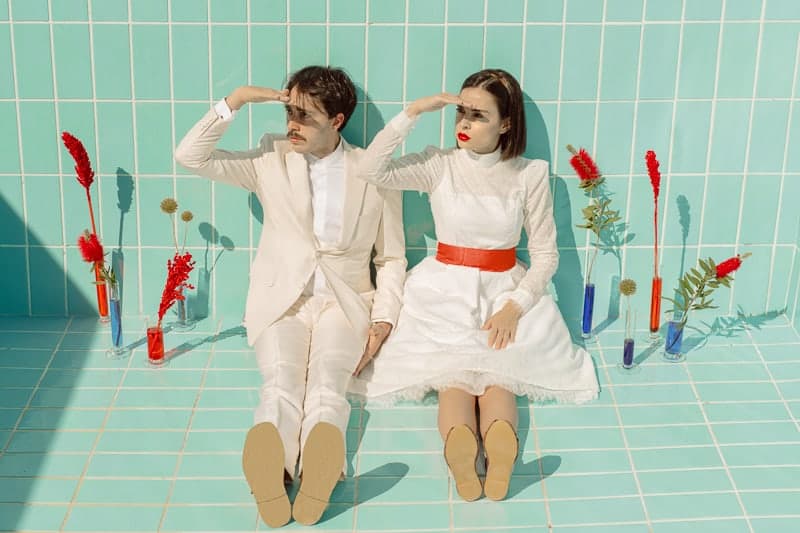 A MIDSUMMER COCKTAIL DREAM: AN INTIMATE WEDDING WHERE PLACES ARE REINVENTED - Cocktails Dream