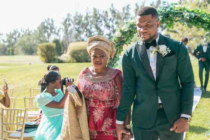 We Love This Micro Nigerian Wedding With EVERYTHING DIY