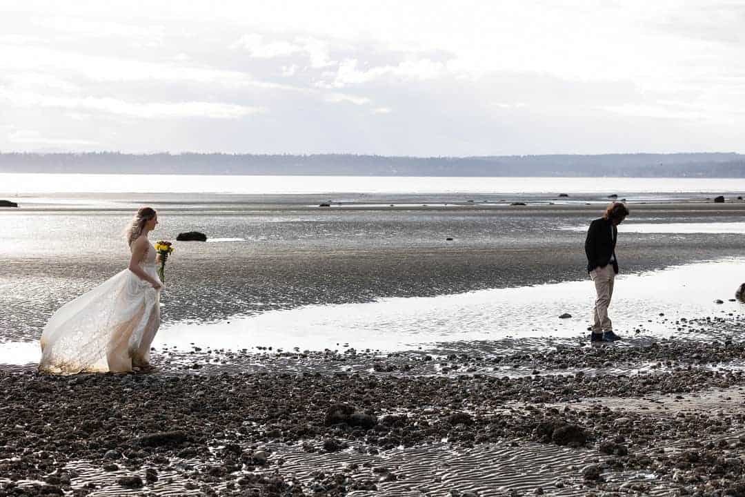 styled Beach Elopement pictures in seattle