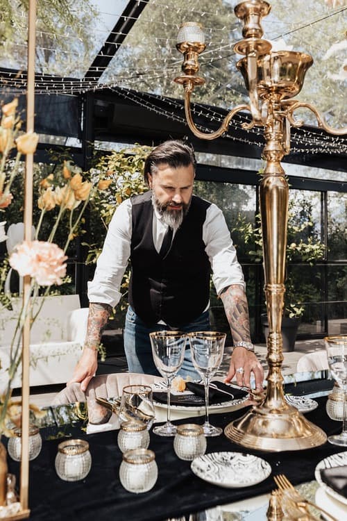 Intimate Babylon-inspired Wedding at Villa Frua near Lake Maggiore in Italy pictures