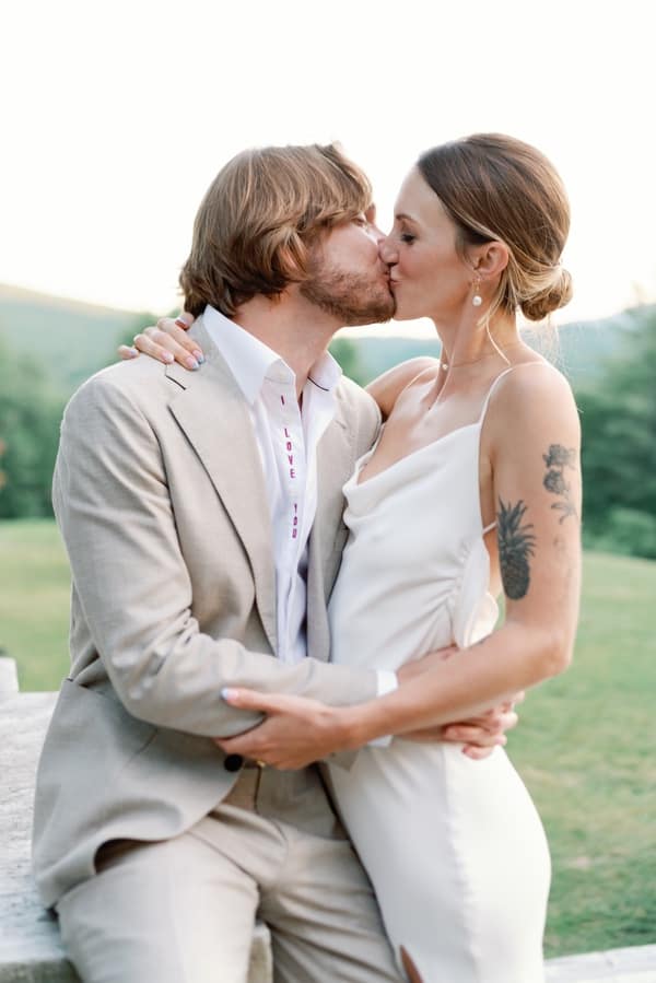 Modern Medieval Themed Wedding photoshoot at the Wilburton Inn in Manchester Vermont