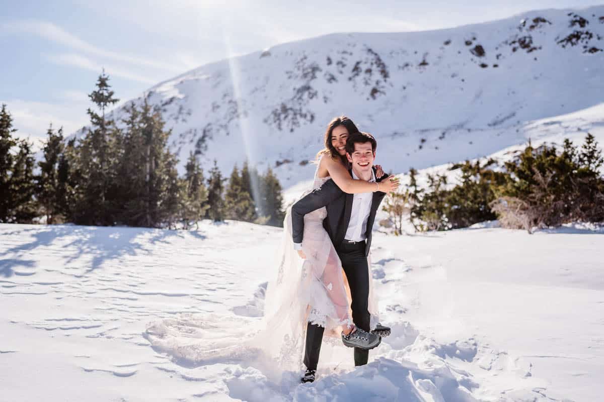 snowy wedding elopement in colorado