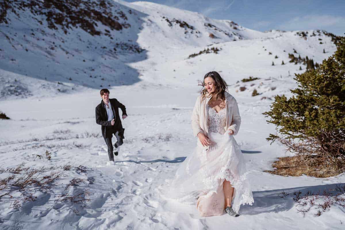 snowy wedding elopement shoot in colorado