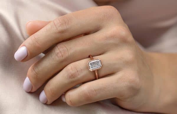 Buying guide for Engagement Rings