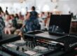 Tips for Choosing the Wedding DJ