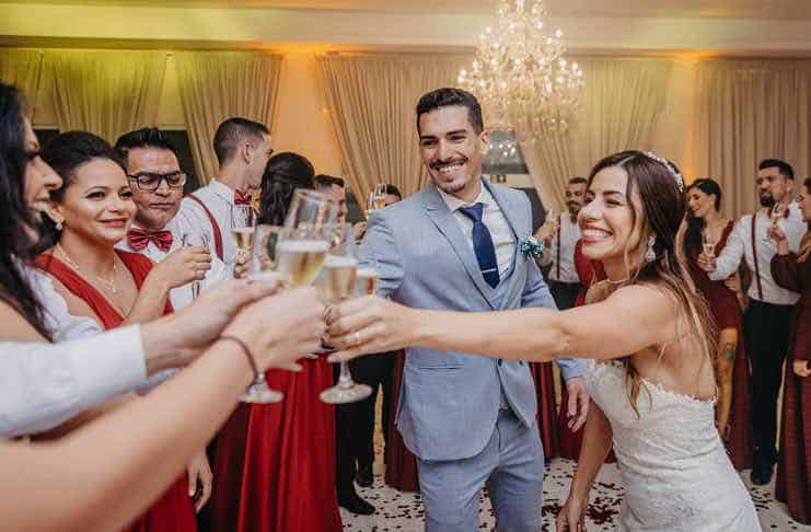 Sparkling Wines and Weddings