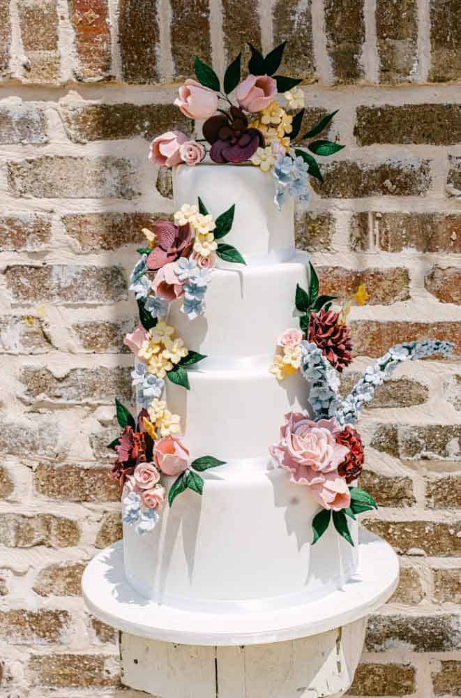 A Colorful Styled Shoot at the Iron Manor in Montgomery Texas