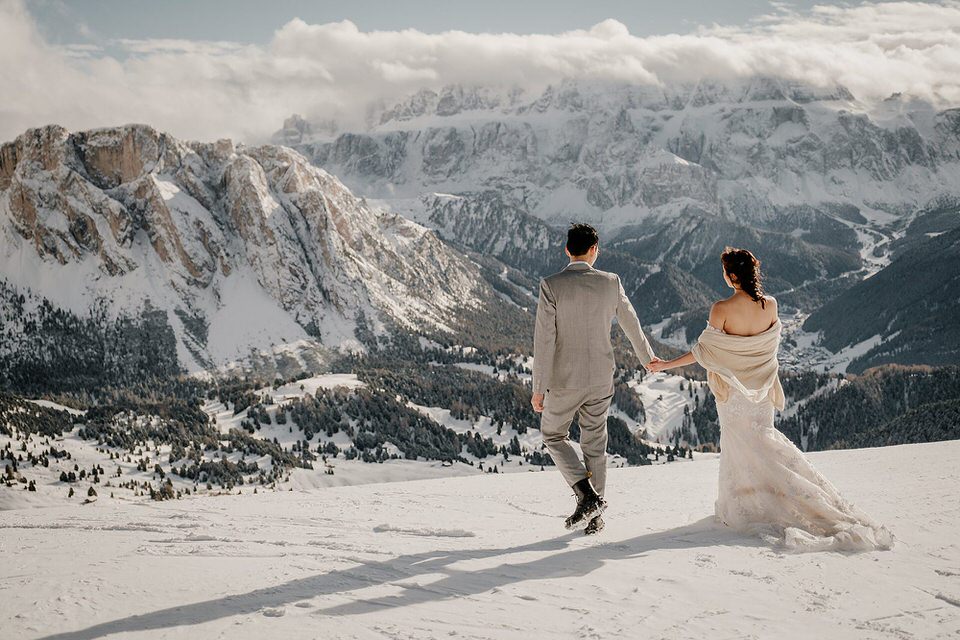 Honeymoon Photo shoot in the Dolomites