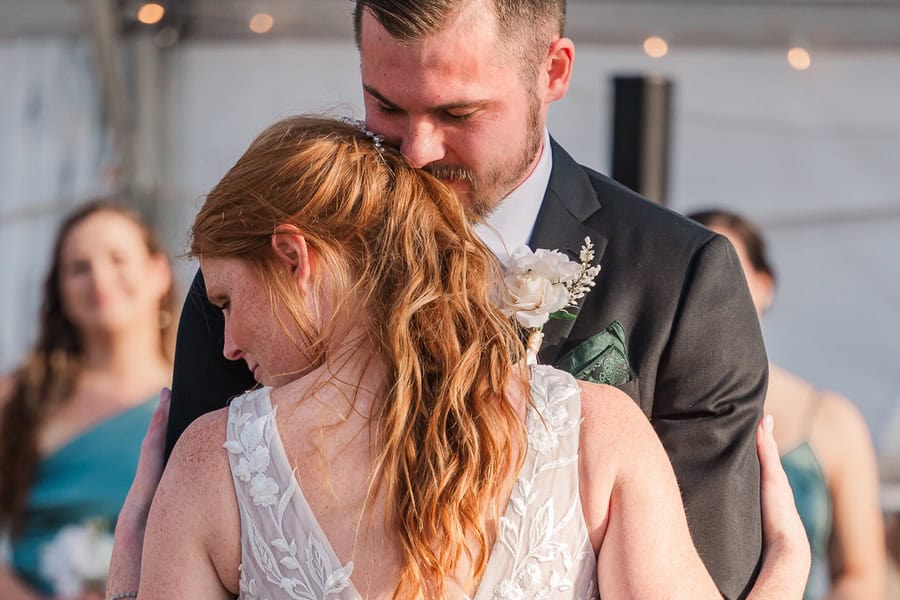 A Beautiful Warm Winter Wedding In The Low Country At Agapae Oaks, Beaufort Sc Winter Wedding at Agapae Oaks in Beaufort South Carolina