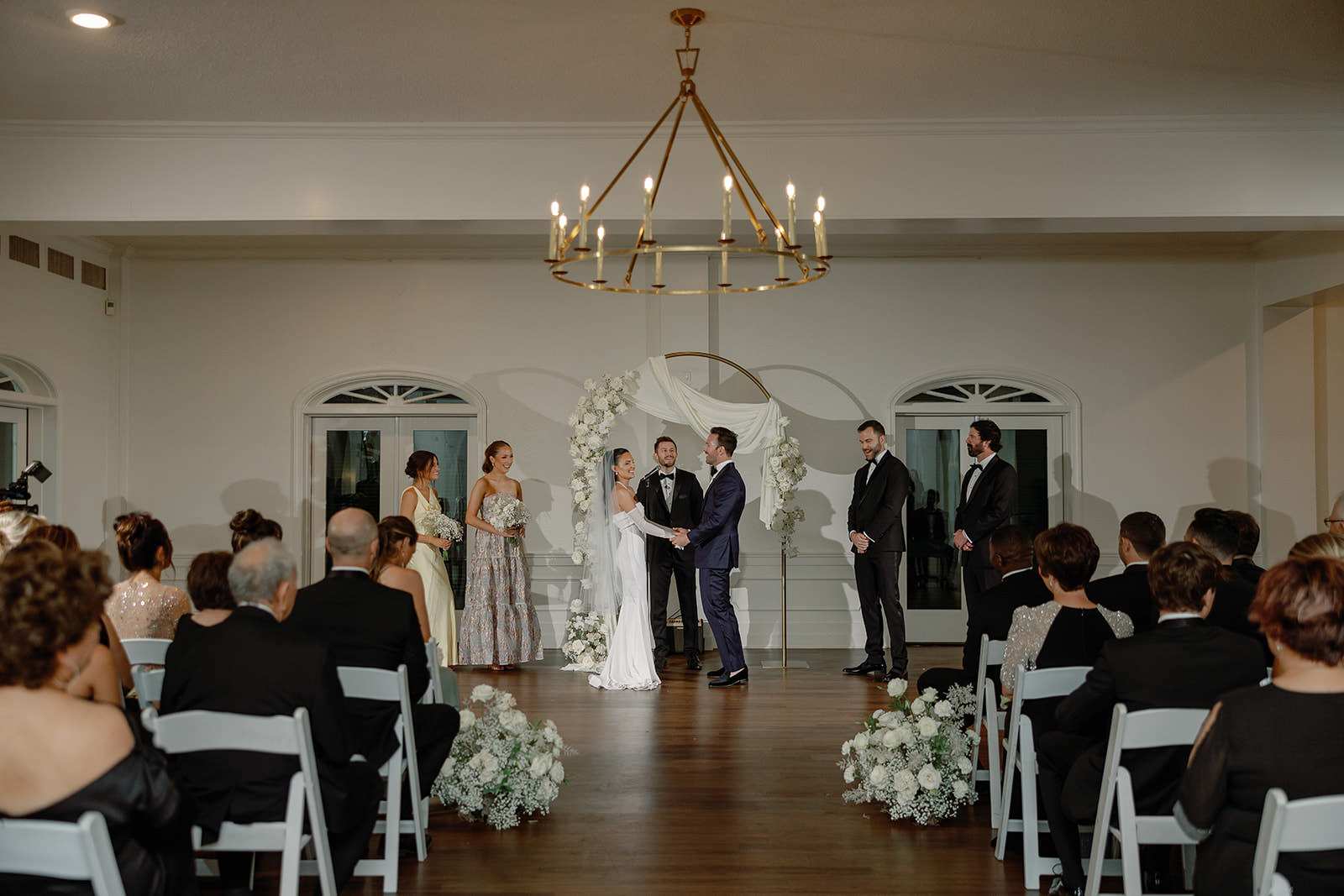 romantic wedding at Oakbourne Country Club in Los Angeles.