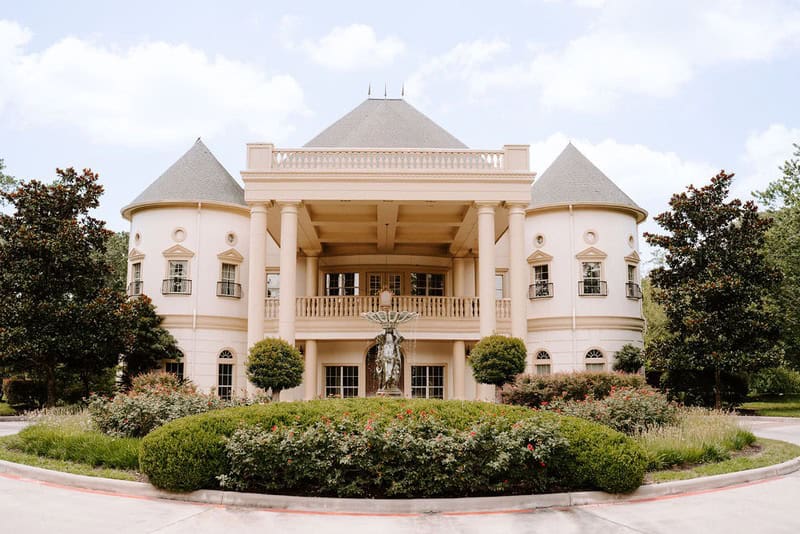 warm houston wedding at the springs in cypress.