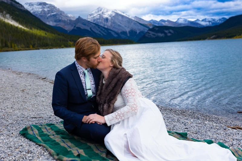 canada wedding in alberta