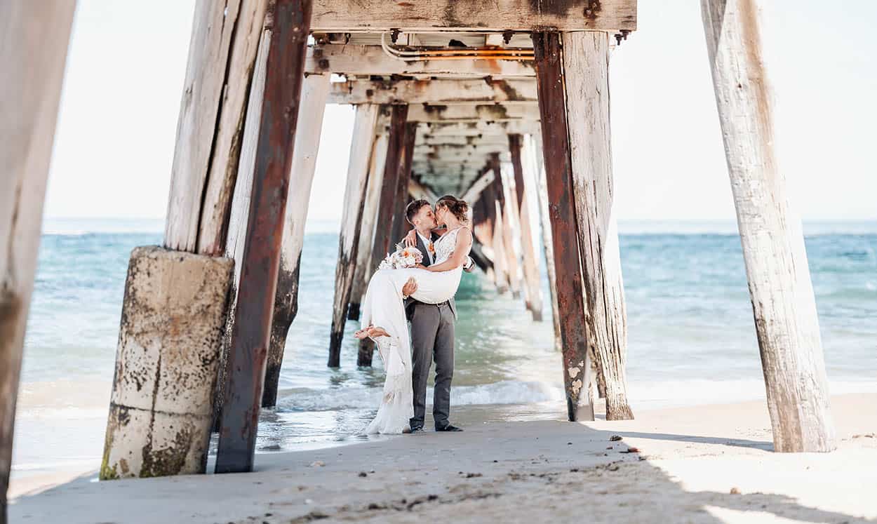 underwater wedding shoot