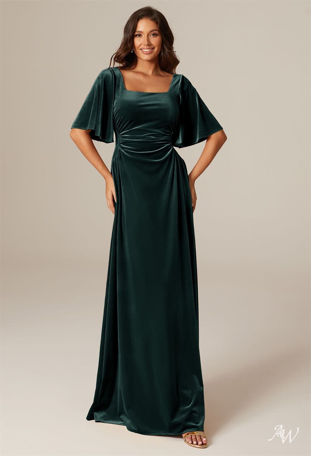 From Emerald to Sage: A Guide to Choosing Green Bridesmaid Dresses - Bespoke-Bride: Wedding Blog From Emerald to Sage: A Guide to Choosing Green Bridesmaid Dresses - Bespoke-Bride: Wedding Blog