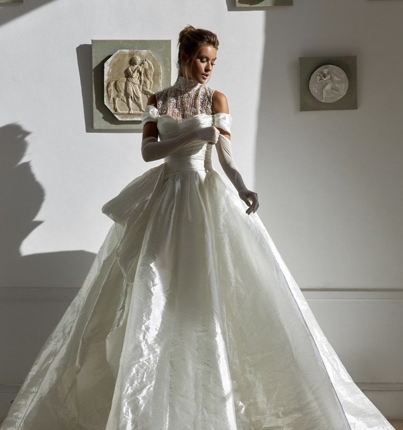 Your Guide to Finding the Perfect Luxurious Wedding Dresses for Your Style - Bespoke-Bride: Wedding Blog Your Guide to Finding the Perfect Luxurious Wedding Dresses for Your Style - Bespoke-Bride: Wedding Blog