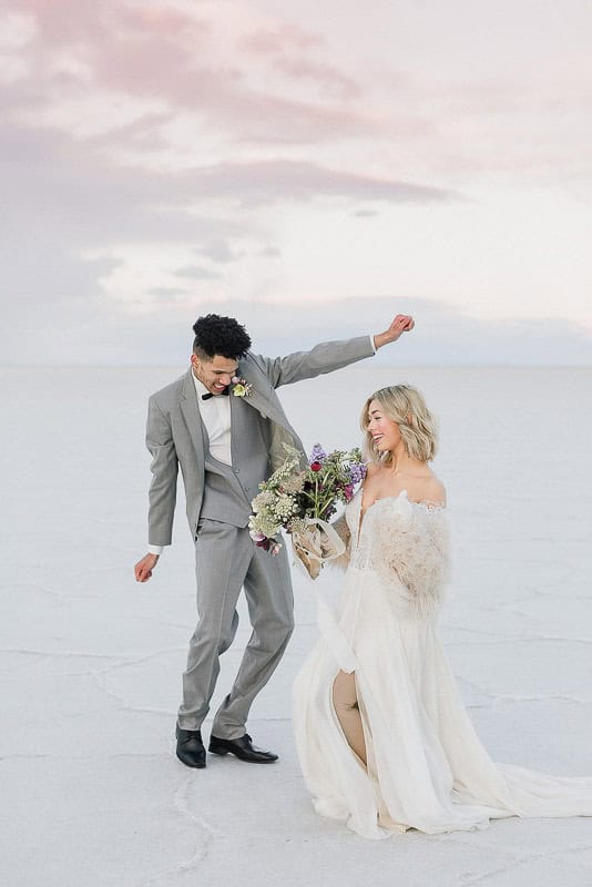 You'll Fall for This Magical Nevada Elopement at Bonneville Salt Flats - Bonneville Salt Flats In Wendover