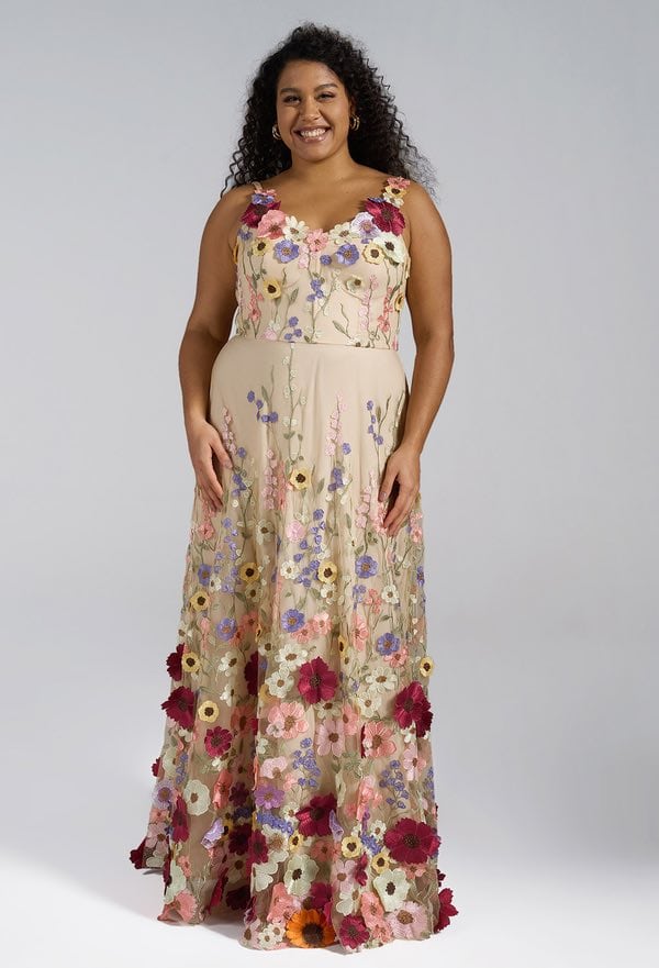 Curve Confidence: Stunning Plus-Size Wedding Guest Dress Ideas You'll Love AW Alison Dress