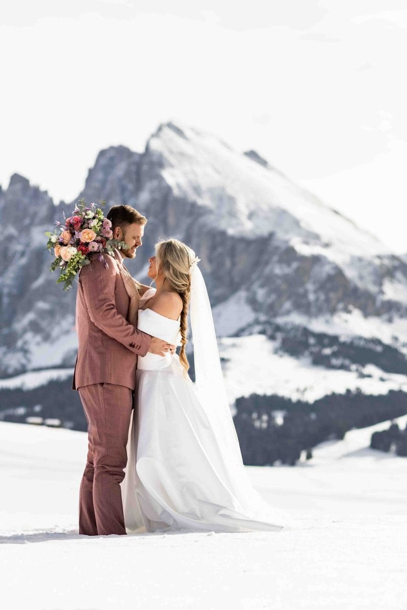 Helena & Keio's Dreamy Winter Vow Renewal In Italy: Snow, Pizza, And A Love Story 10 Years In The Making best vow renewal in italy