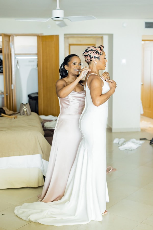 bride at One of Mexico Top Destination Wedding Resorts